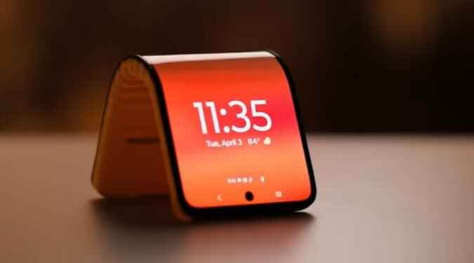 Motorola foldable phone